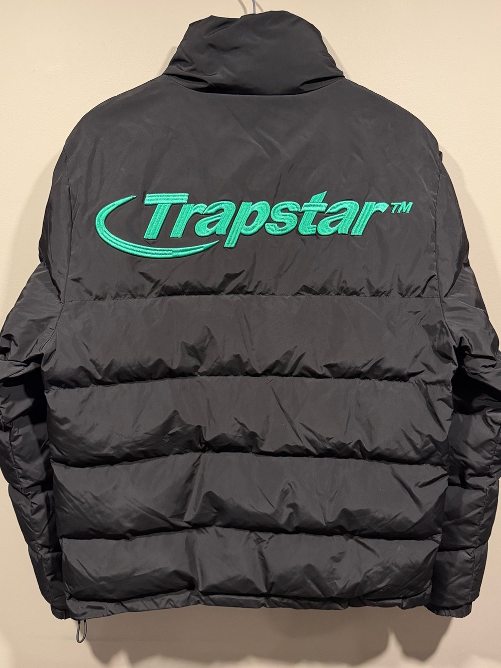 Trapstar Men's Black filled Puffer winter Jacket with Green Logo